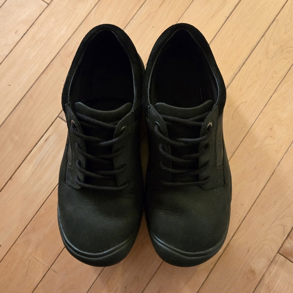 Keen Men's Austin Casual Waterproof Shoes - Picture 8 of 14